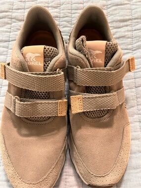 SOREL women’s grey Suede Strap Sneakers